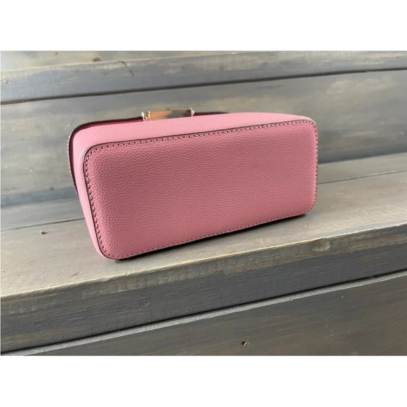Kate Spade, Pink Clutch or Crossbody, Duster Included, NWT!! - Picture 6 of 10